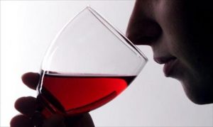 Lợi ích của rượu đối với sức khỏe